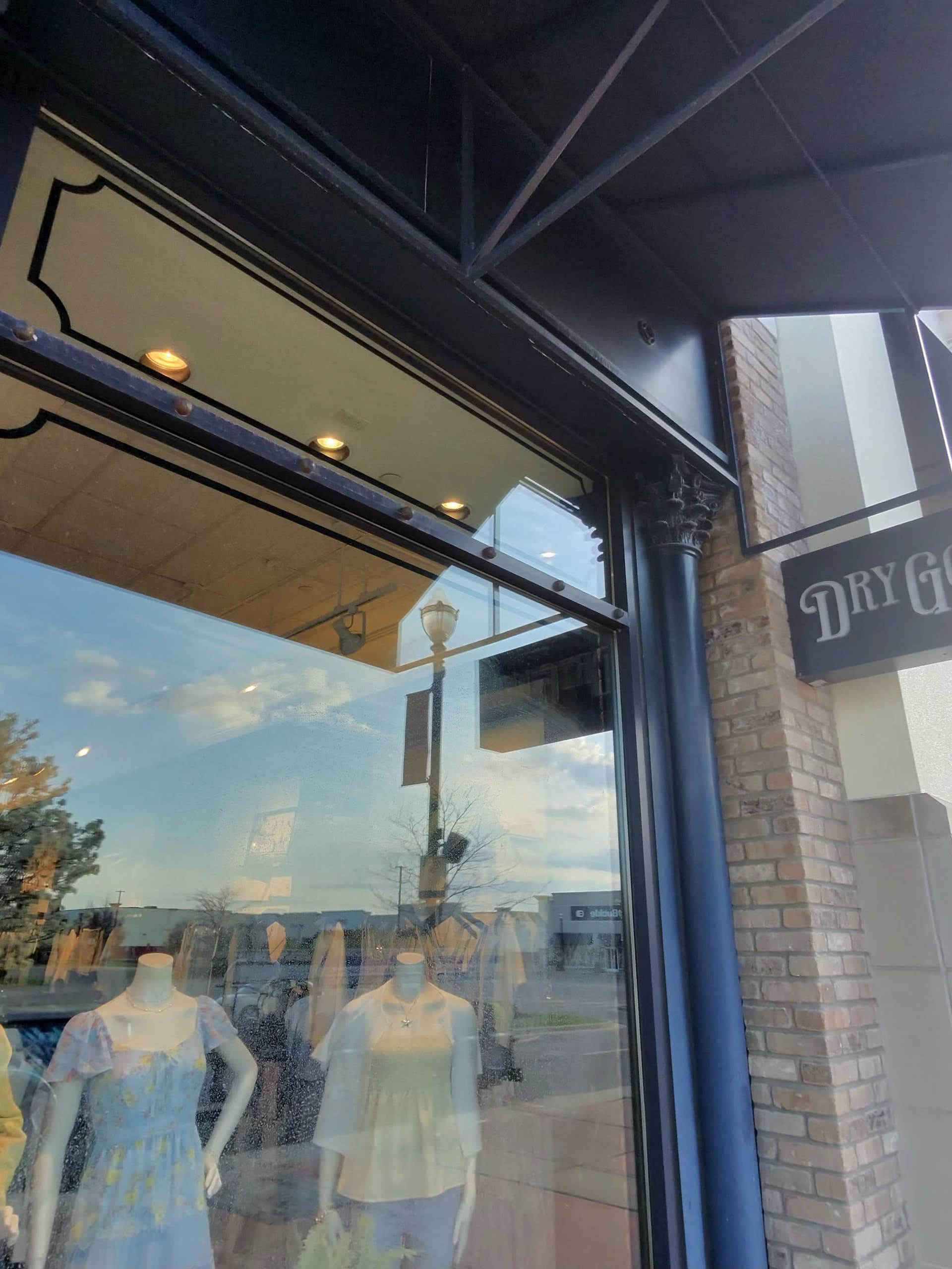 Gallery photos for Storefront Cleaning Done Right for Dry Goods: Image #2