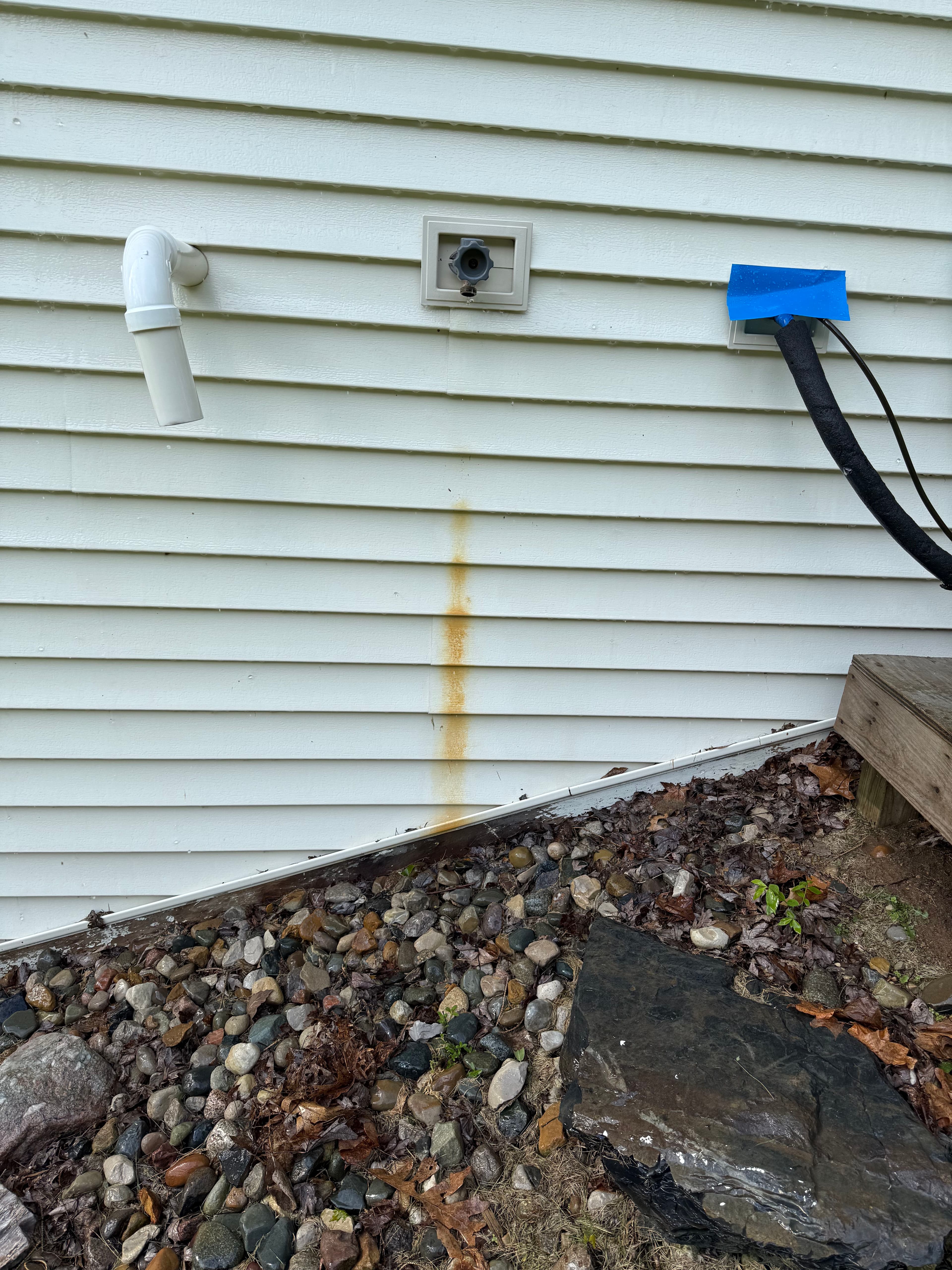 Project Rust Stains on Siding Don't Get a Pass With Us image