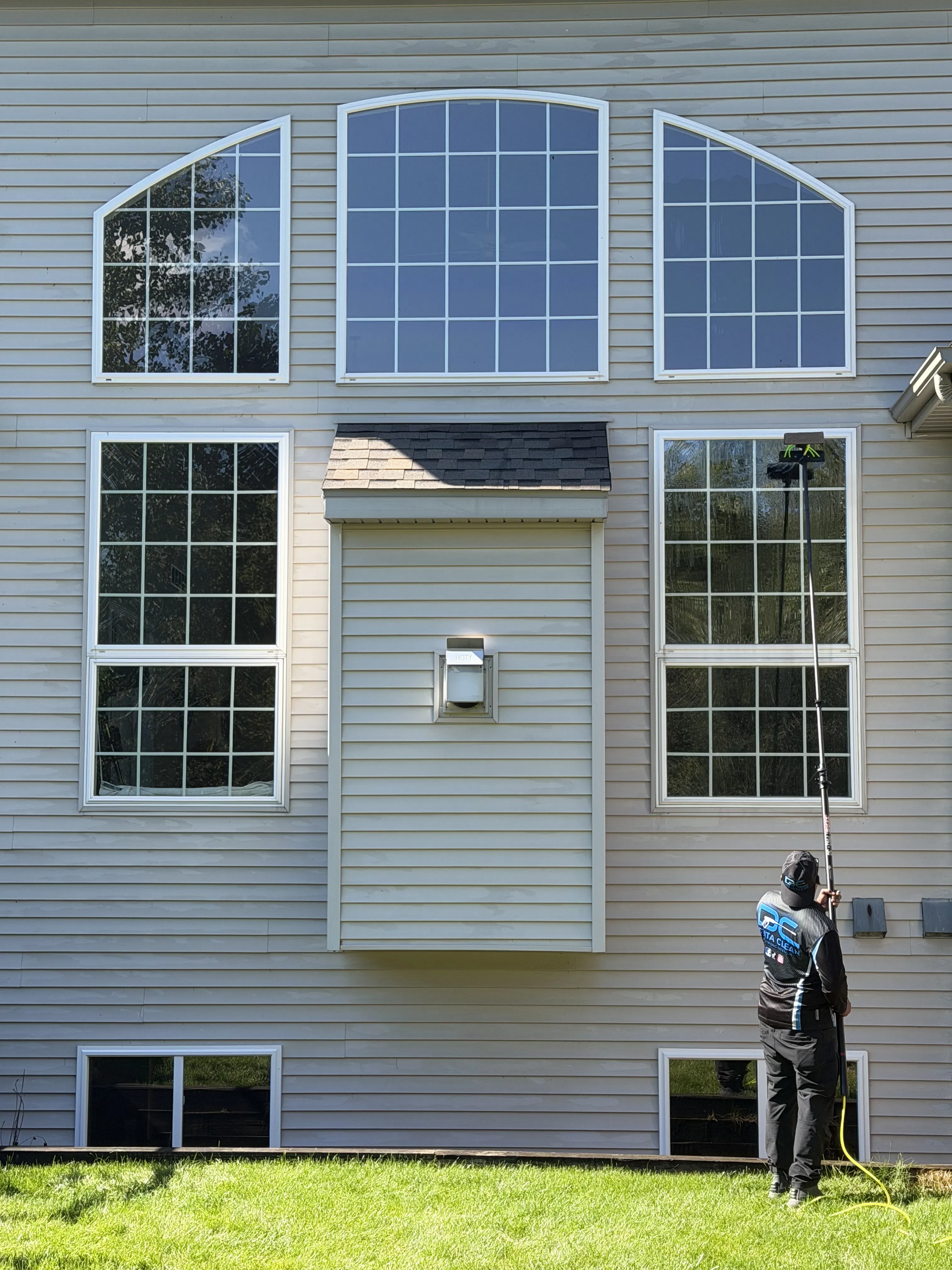Project Exterior Window Cleaning Done Right in Dimondale image