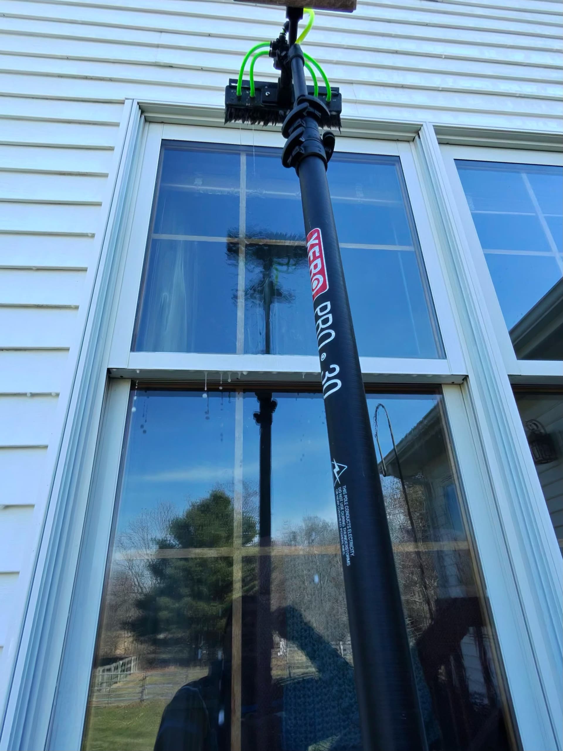 Gallery photos for Experience Crystal Clear Windows with Delta Clean: Image #2