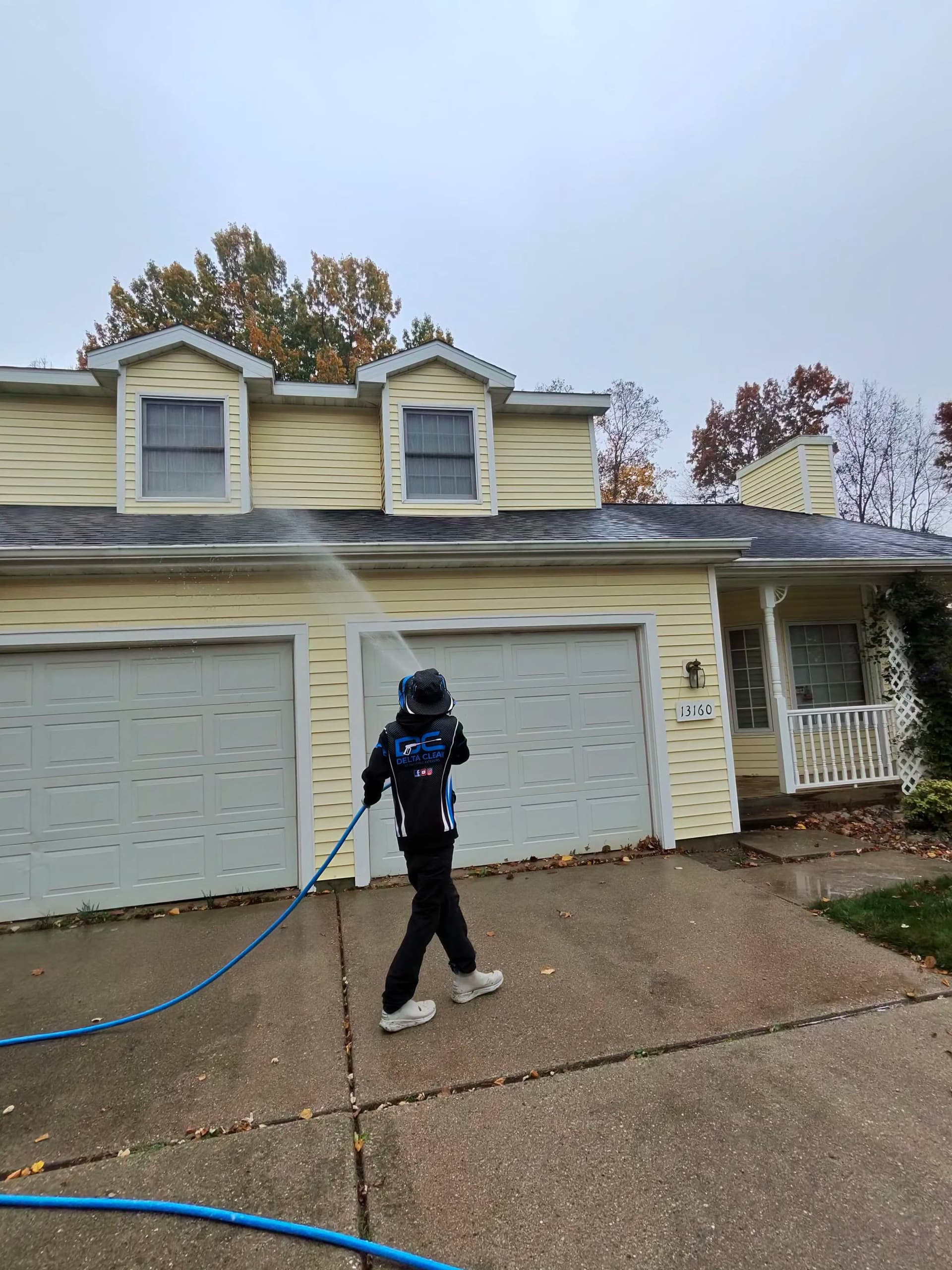 Gallery photos for House Washing Done Right in DeWitt MI: Image #2