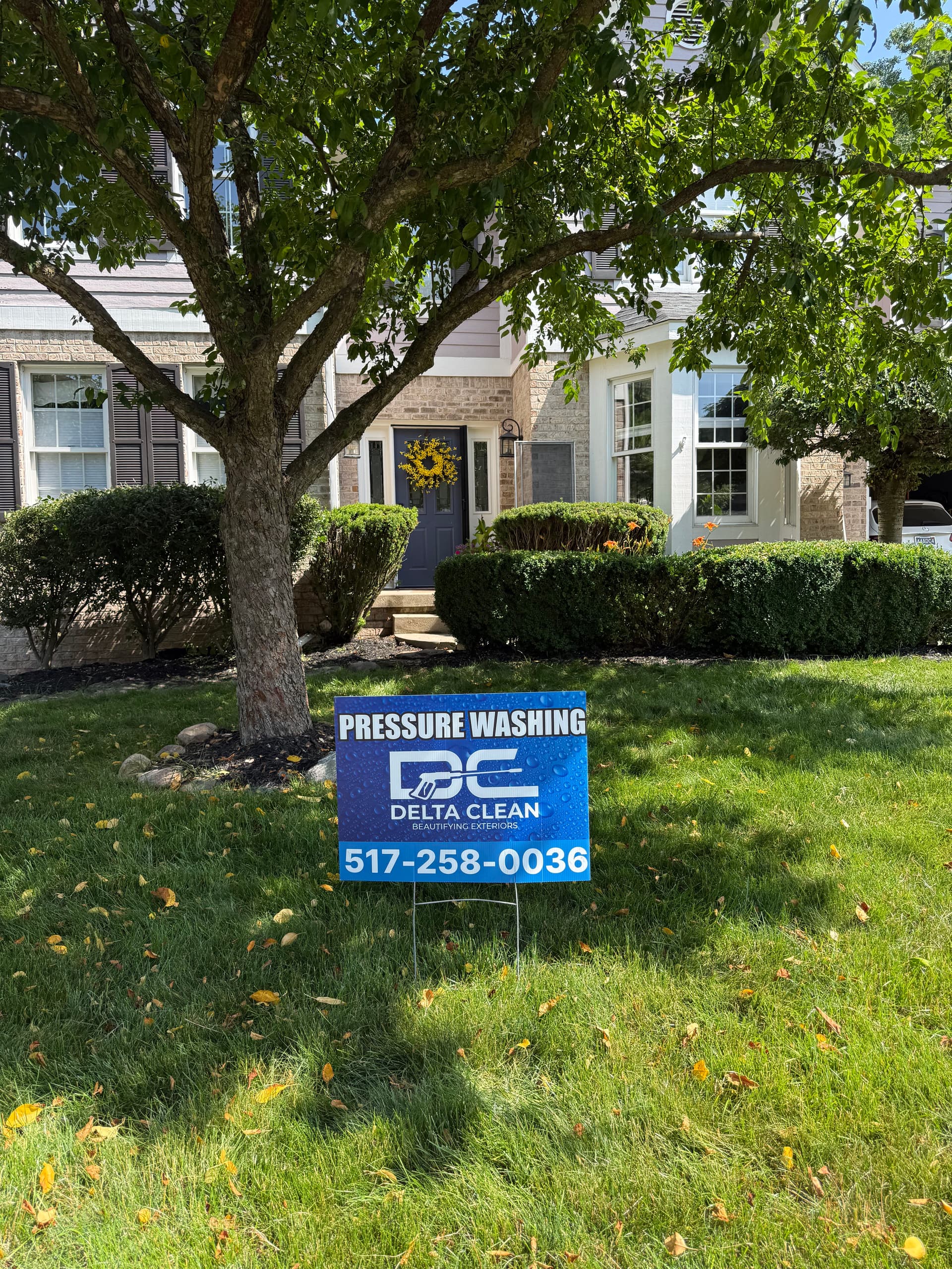 Gallery photos for Pure Water Window Cleaning That Skips the Ladder: Image #2